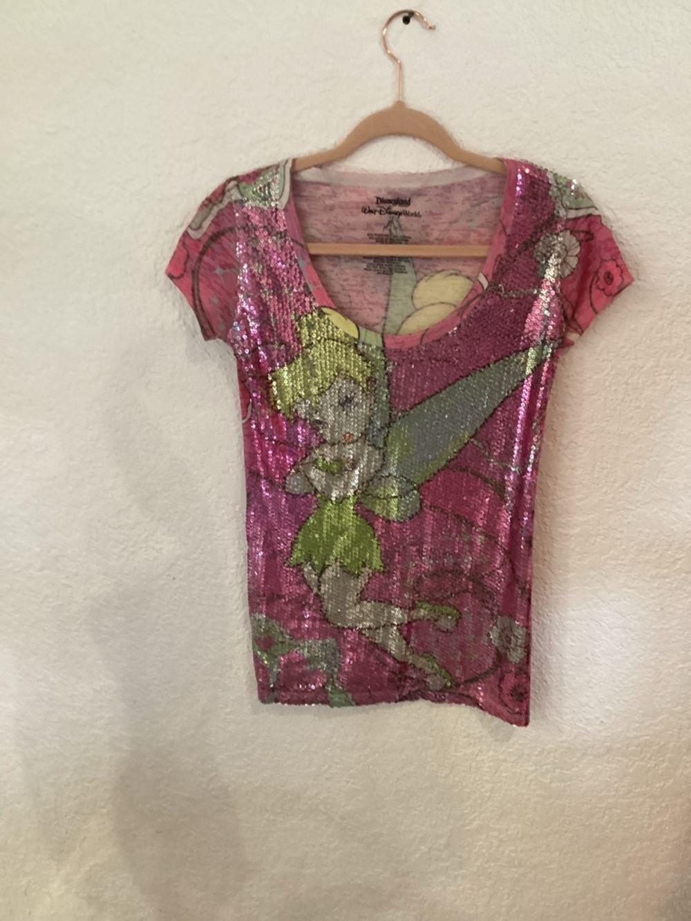 Disney World Parks Exclusive Tinkerbell Sequin Couture T-shirt Short Sleeve Pink